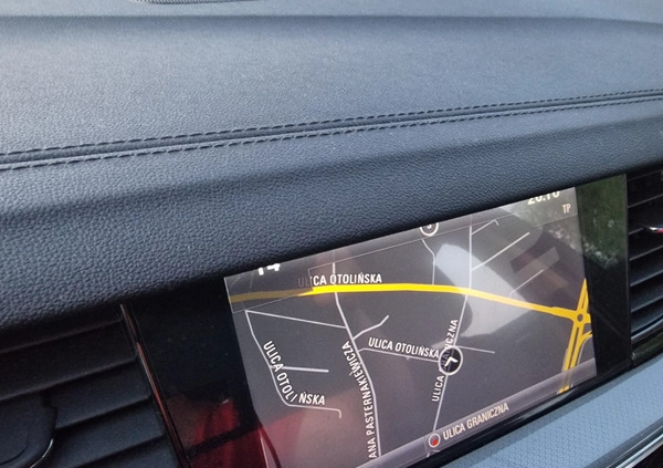 Opel Insignia cena 49200 przebieg: 189000, rok produkcji 2018 z Szczecin małe 781